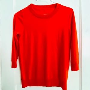 Women’s sweater.
